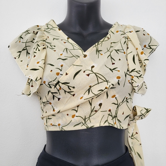 Top - Picture 2 of 2